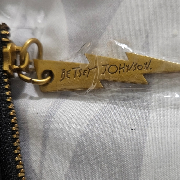 NWT Betsey Johnson Celestial Bifold Wallet - Picture 9 of 10